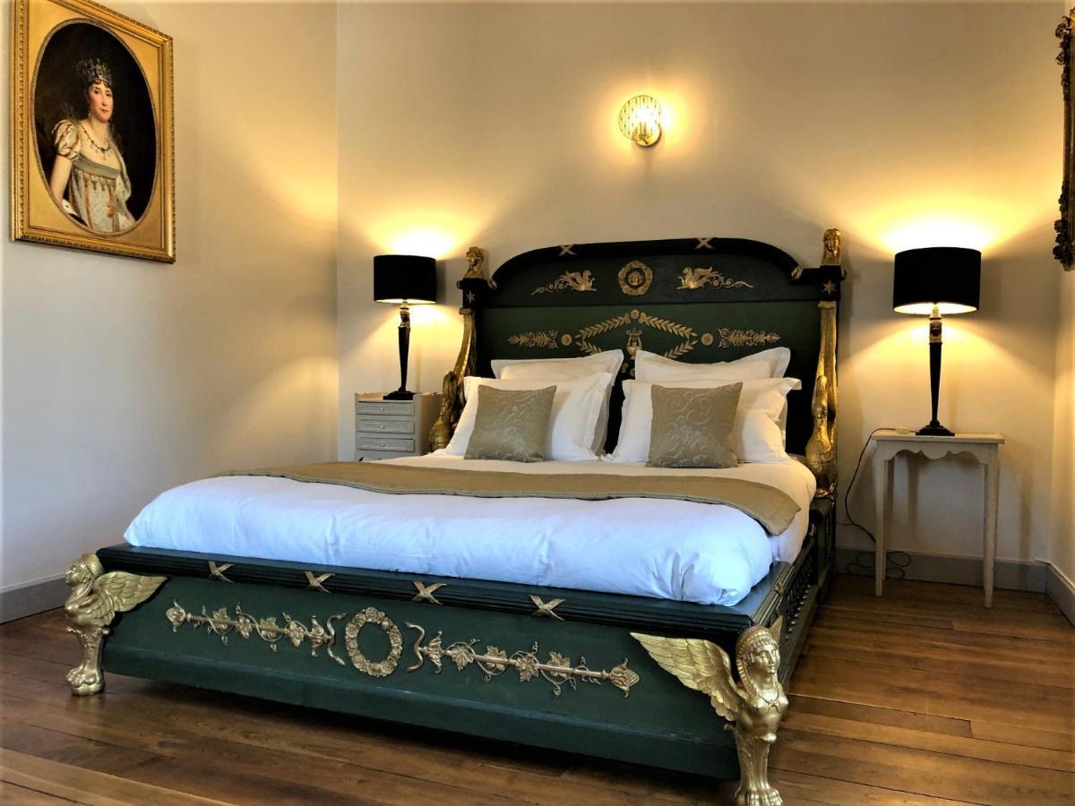 Domaine De Monplaisir Bed and Breakfast Caylus Exteriör bild