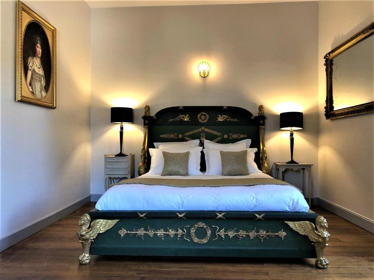 Domaine De Monplaisir Bed and Breakfast Caylus Exteriör bild