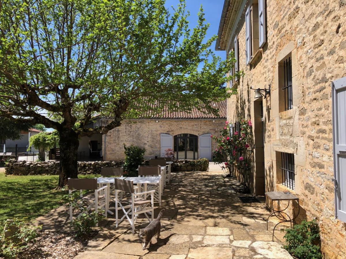 Domaine De Monplaisir Bed and Breakfast Caylus Exteriör bild